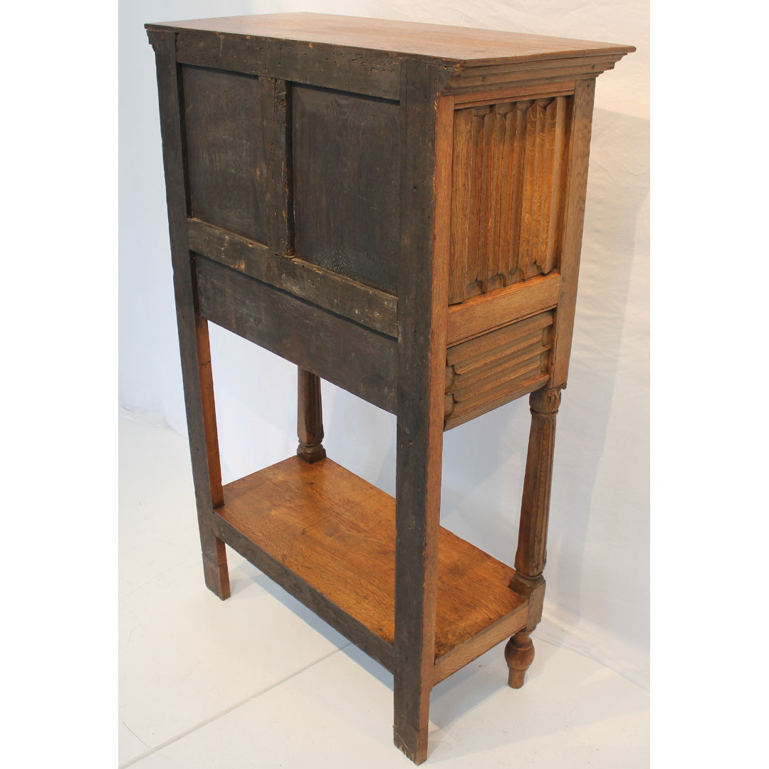 AF3-193: Antique Mid 19th Century Quarter Sawn Oak Reliquary Cabinet