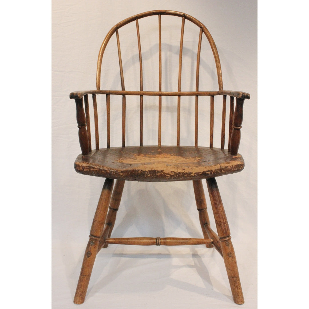 Antique Late 18th Century American Sack Back Windsor Arm Chair | Work of Man
