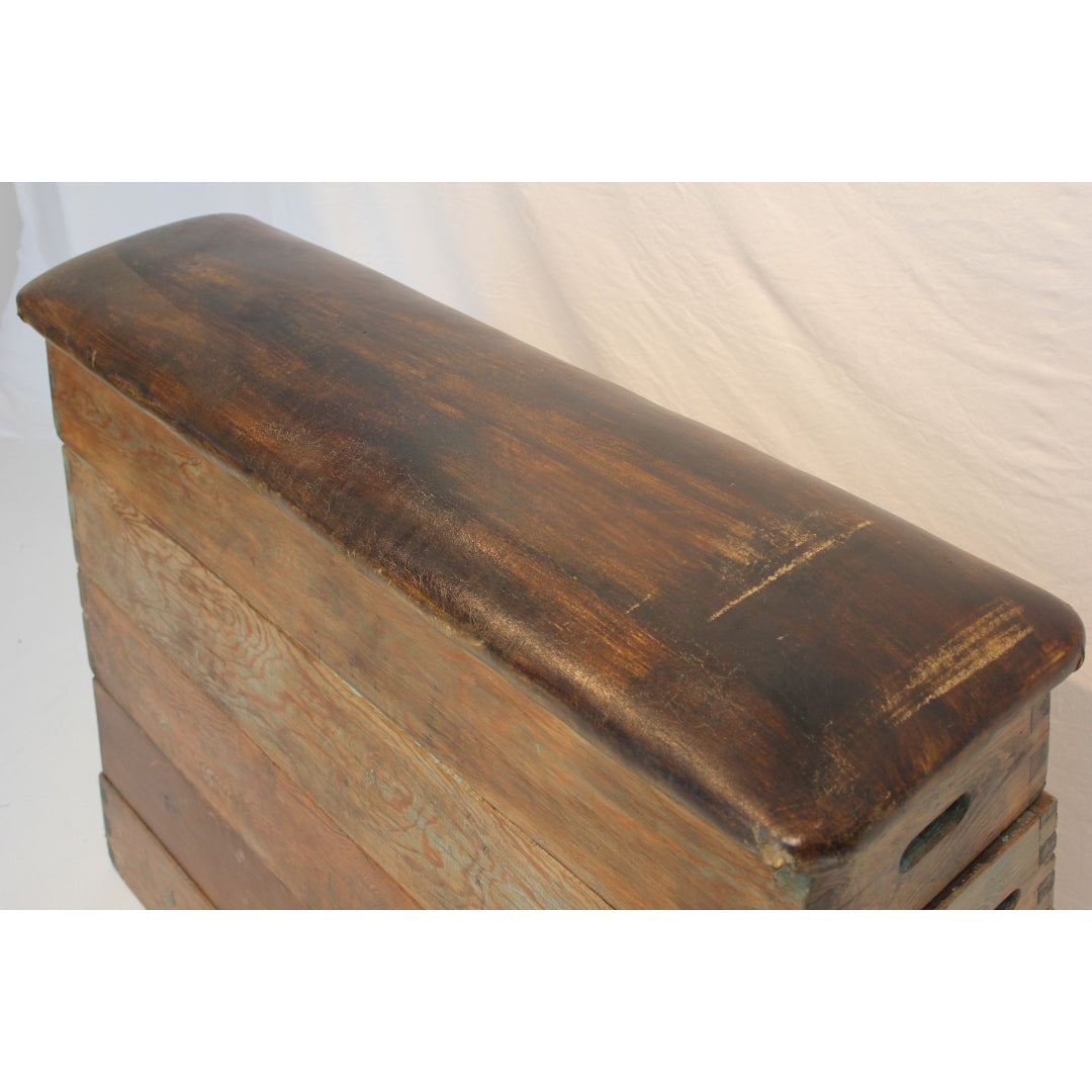 CR6-326 - Late 19th Century Leather Top Vaulting Bench
