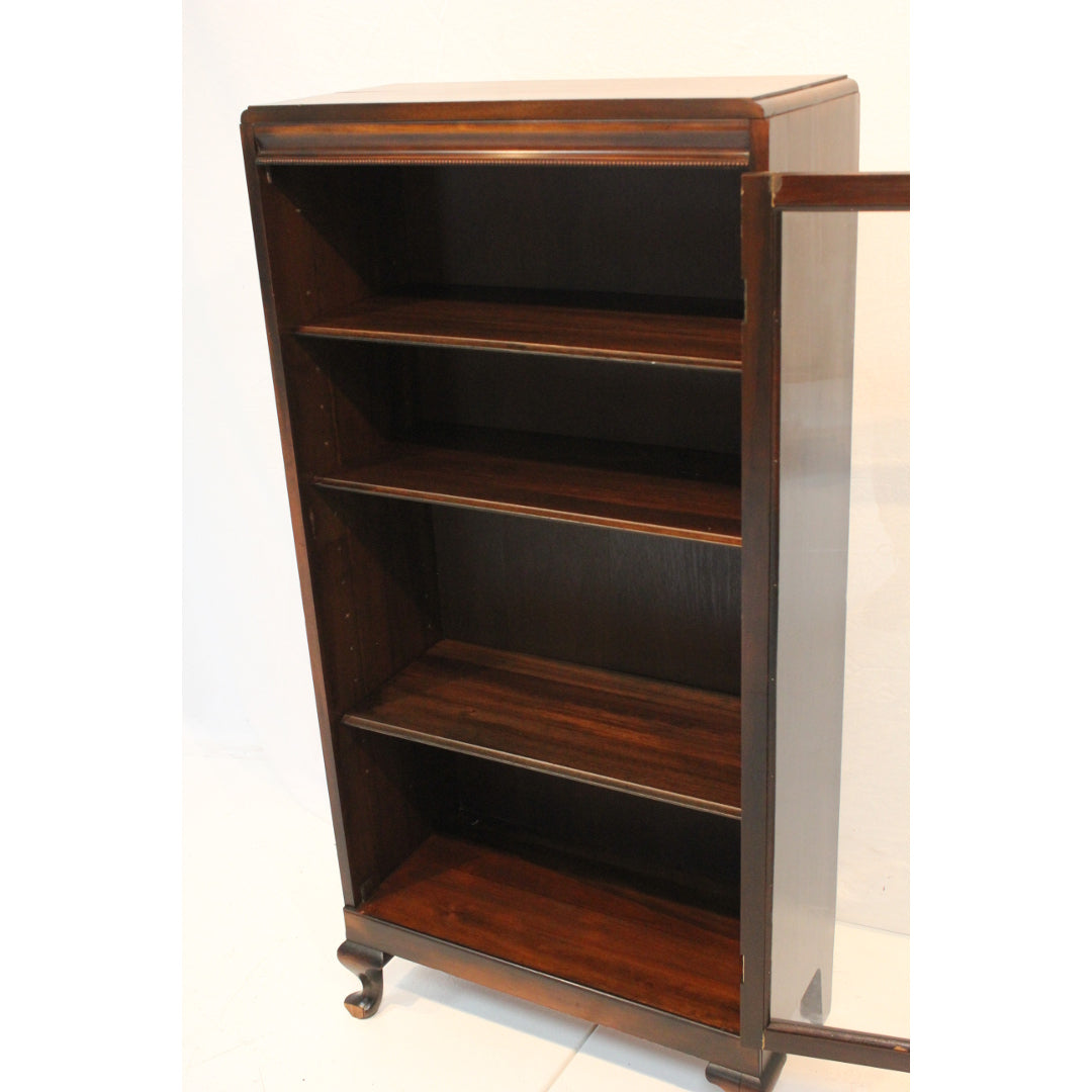 AF3-330: Antique Early 20th Century American Single Door Bookcase w/ Queen Anne Legs